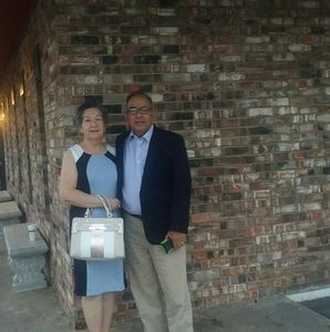 Meet your Posher, Gloria